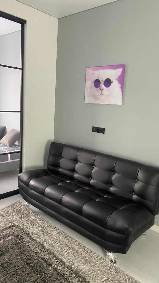 Heaven Apartment Mountain View Almaty Bagian luar foto
